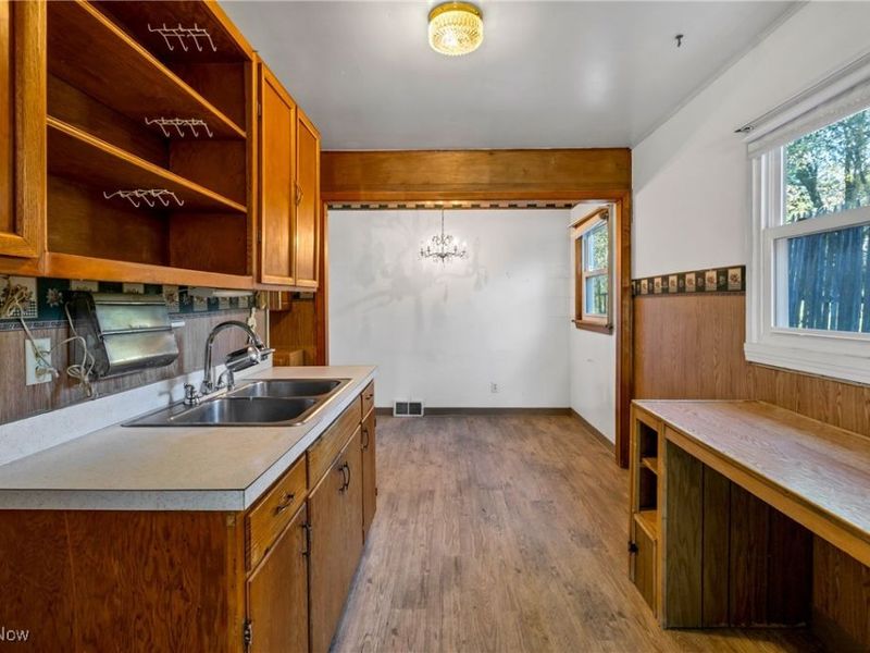 1538 Republic Avenue, Youngstown, OH 44505 Photo 3