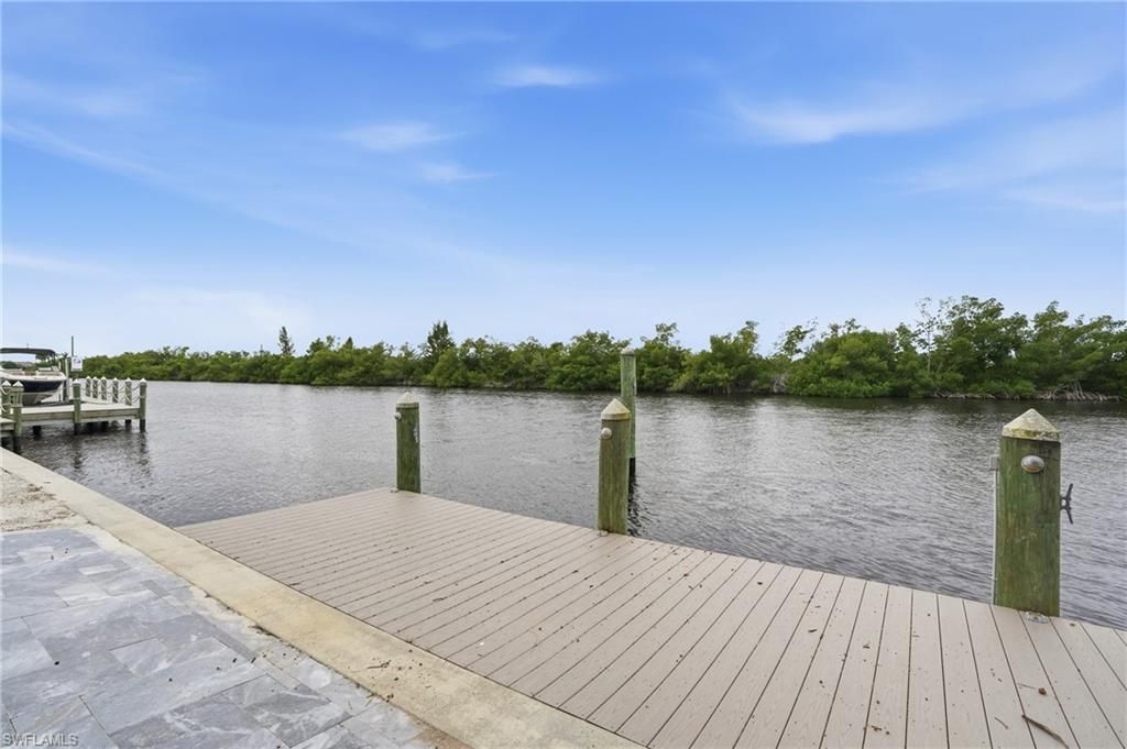 2826 SW 44th Ter, Cape Coral, FL 33914 Photo