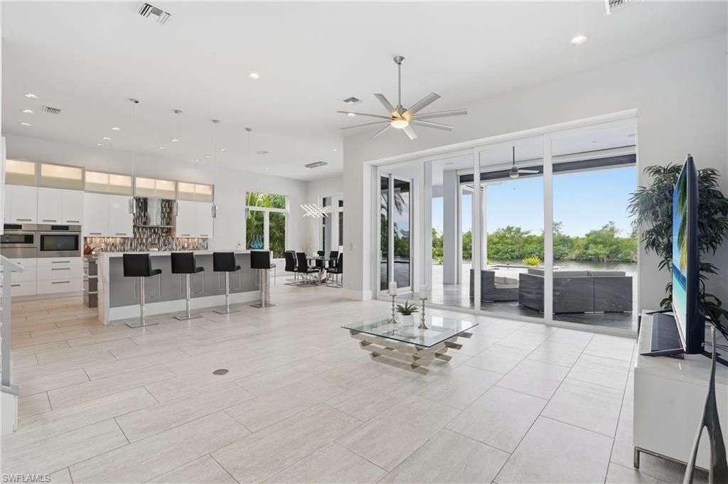 2826 SW 44th Ter, Cape Coral, FL 33914 Photo