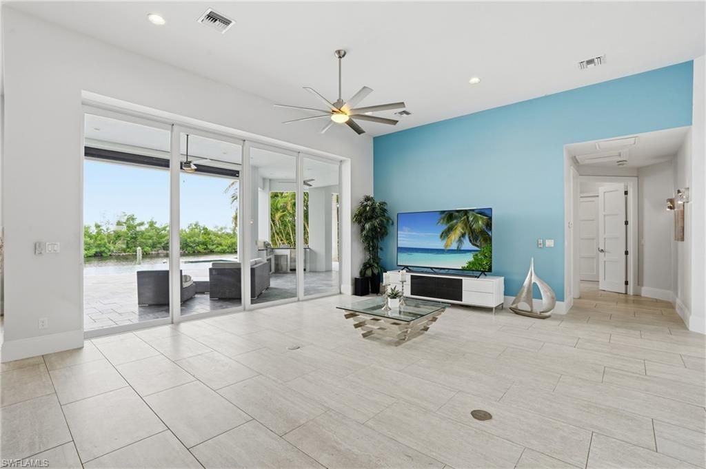 2826 SW 44th Ter, Cape Coral, FL 33914 Photo