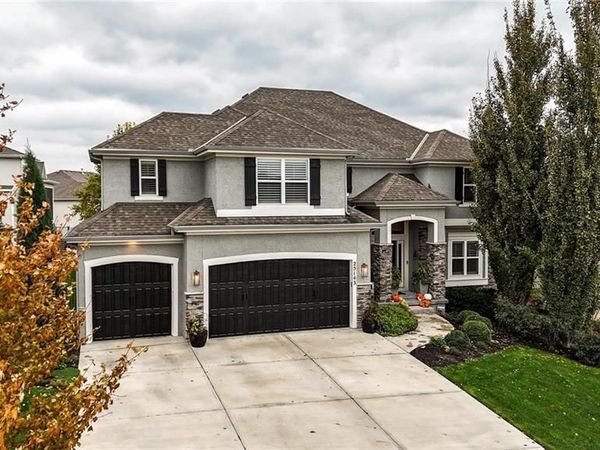 25143 W 114th Court, Olathe, KS 66061