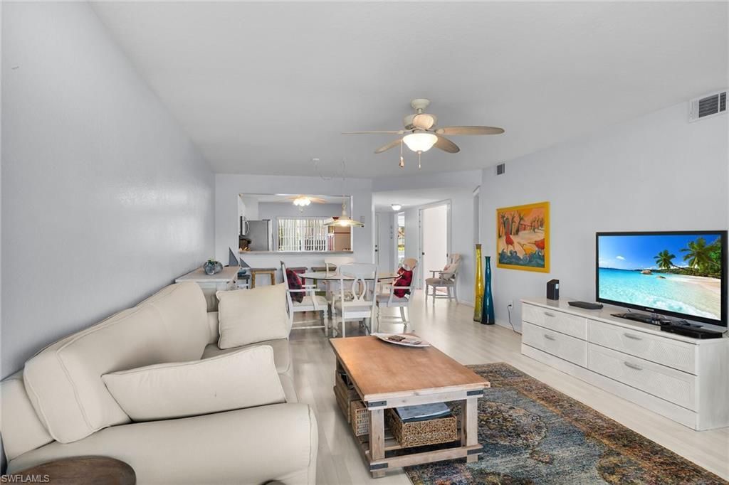 409 Gabriel Cir, Unit 2207, Naples, FL 34104 Photo
