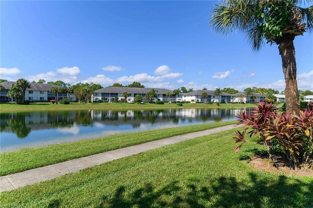 409 Gabriel Cir, Unit 2207, Naples, FL 34104 Photo