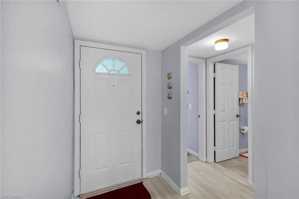 409 Gabriel Cir, Unit 2207, Naples, FL 34104 Photo