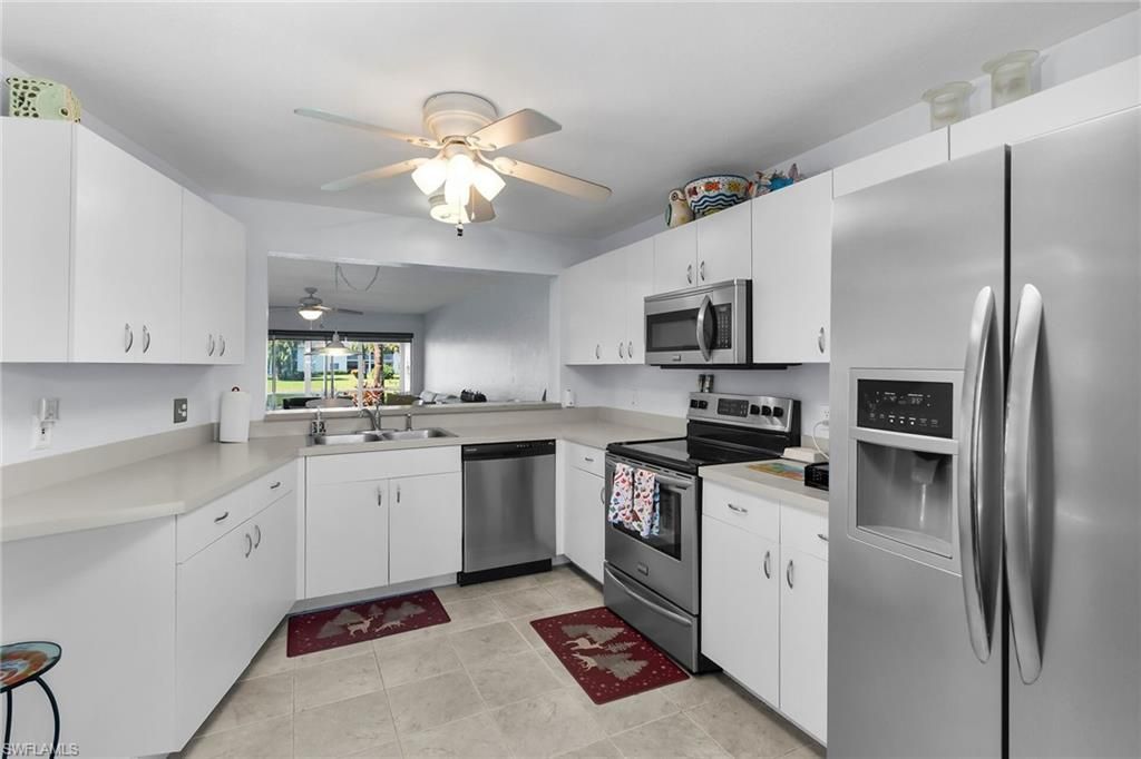 409 Gabriel Cir, Unit 2207, Naples, FL 34104 Photo