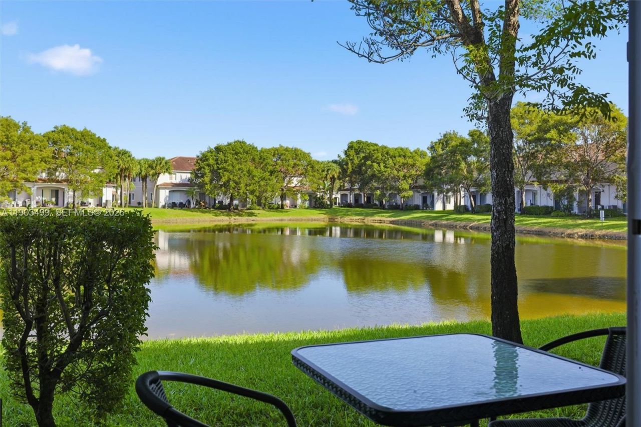 8231 SW 29th St, Miramar, FL 33025 Photo