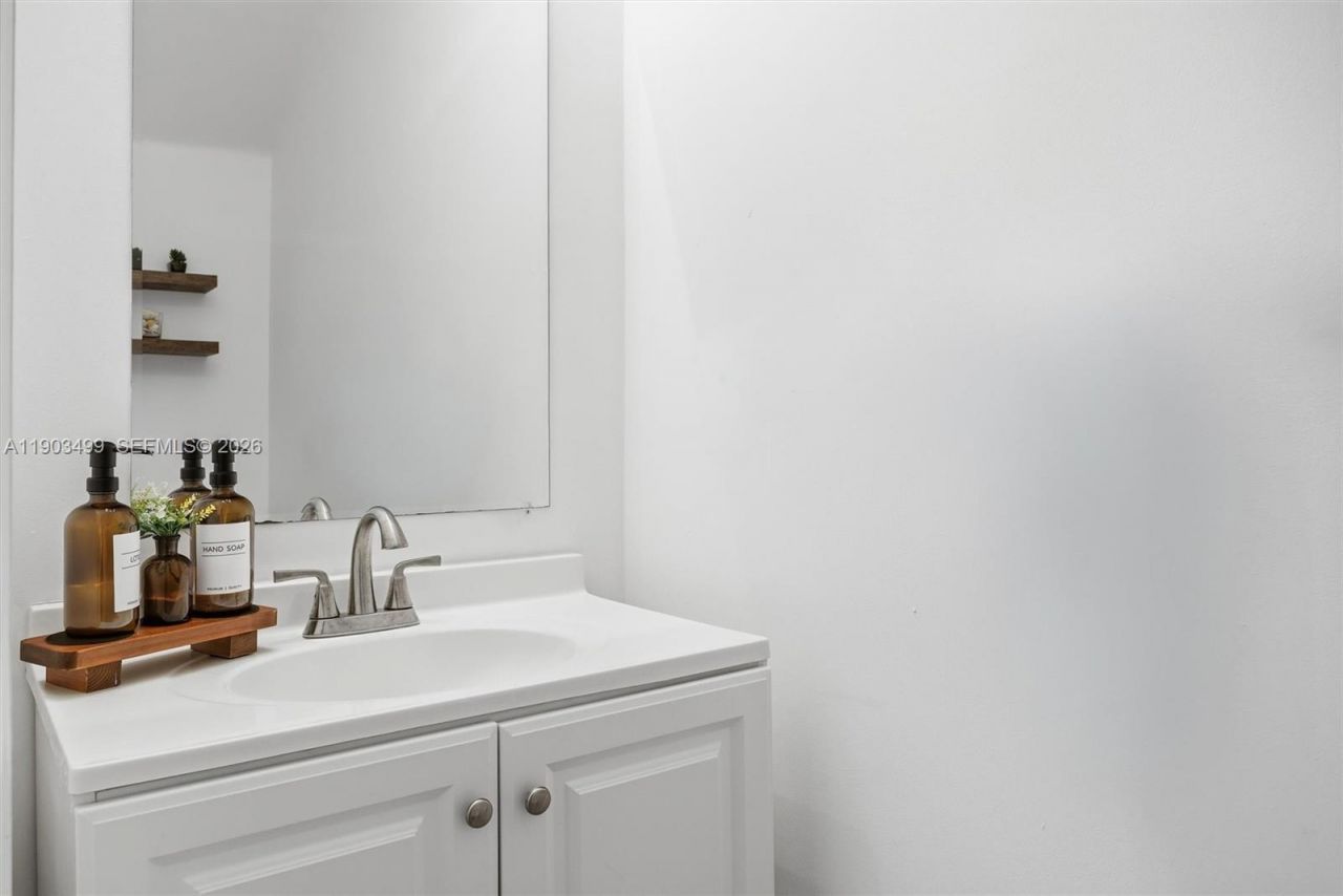 8231 SW 29th St, Miramar, FL 33025 Photo