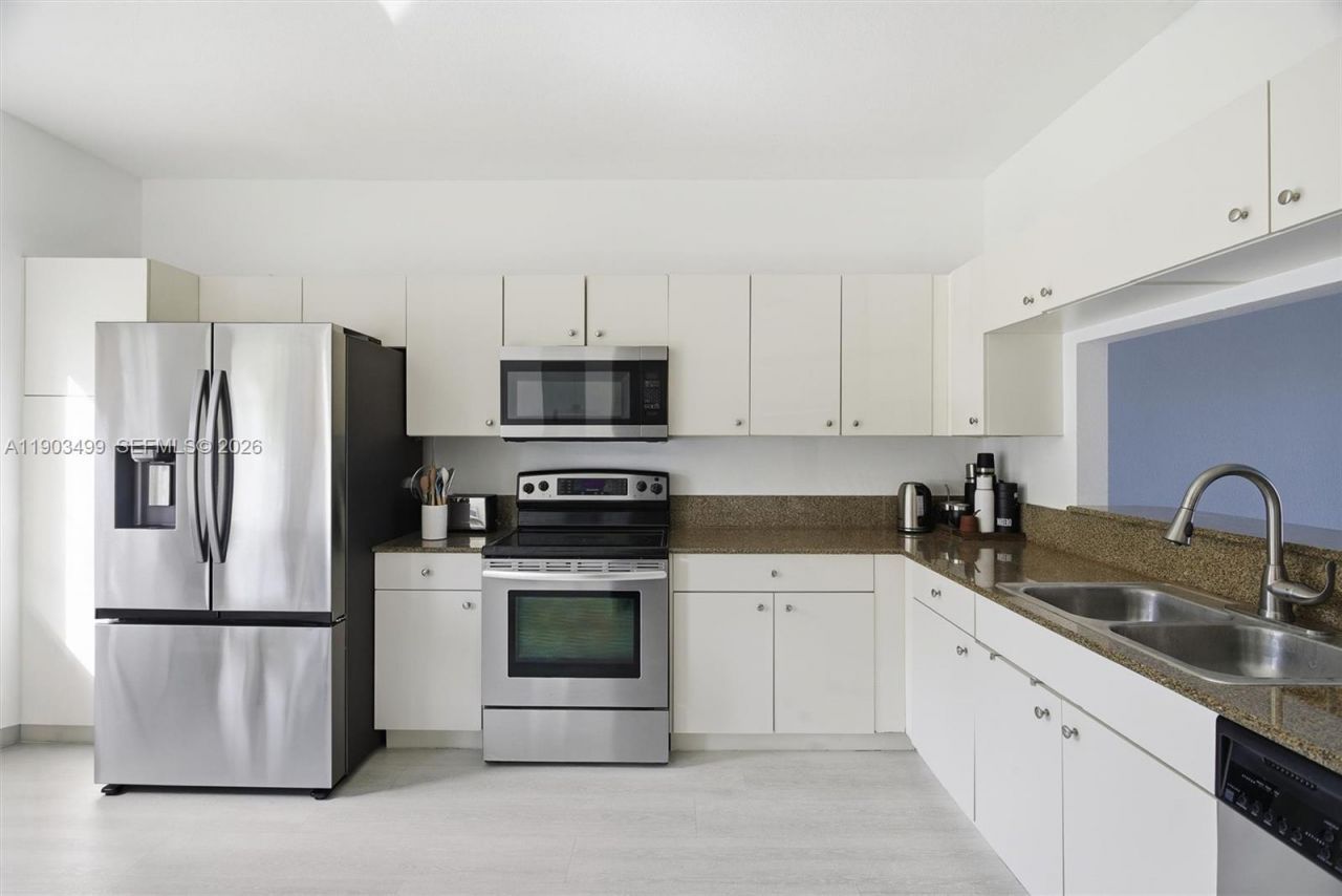 8231 SW 29th St, Miramar, FL 33025 Photo