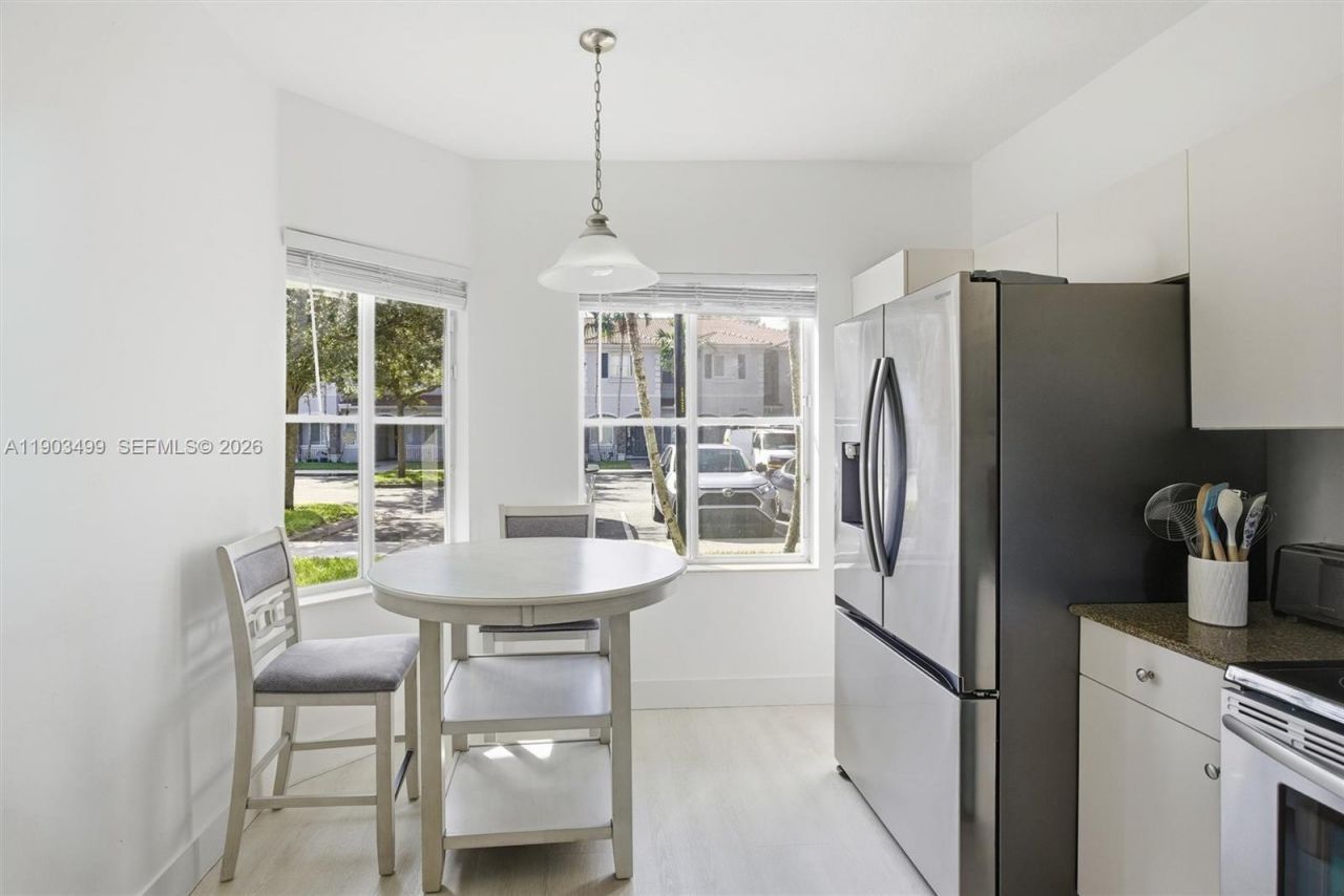 8231 SW 29th St, Miramar, FL 33025 Photo