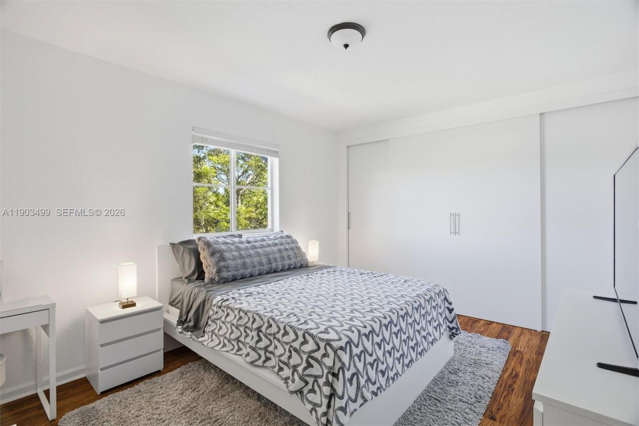 8231 SW 29th St, Miramar, FL 33025 Photo