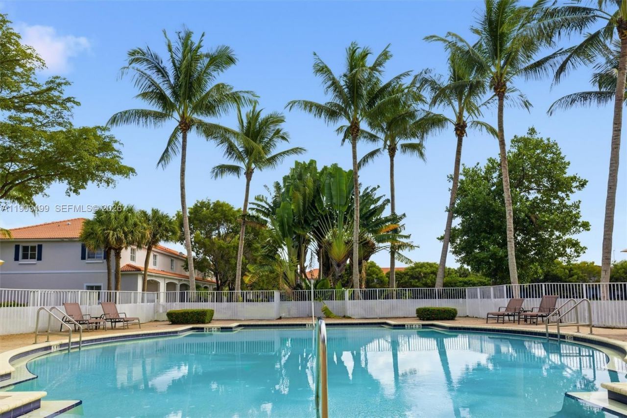 8231 SW 29th St, Miramar, FL 33025 Photo