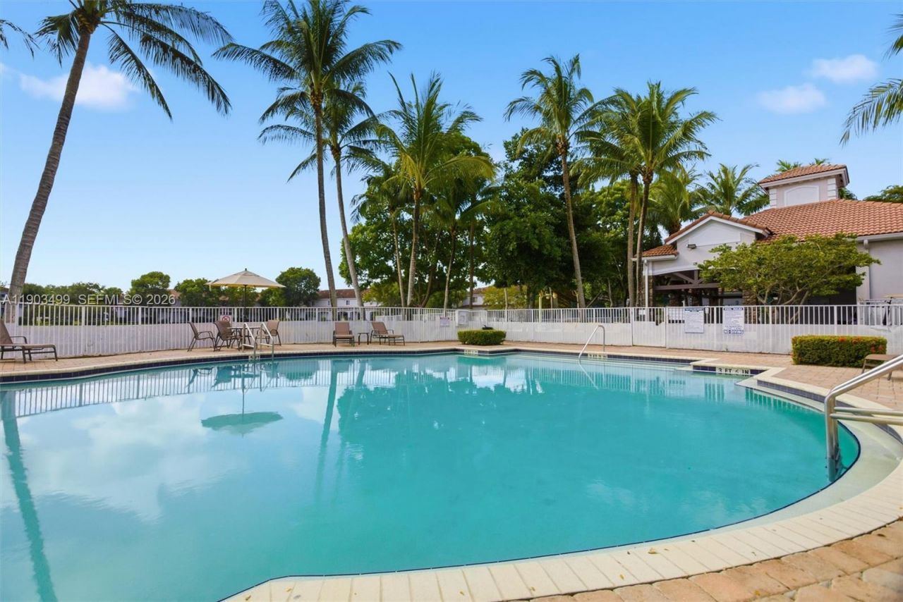 8231 SW 29th St, Miramar, FL 33025 Photo