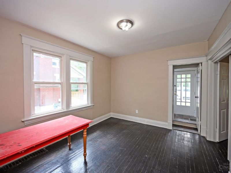 2504 Forthmann Place, Cincinnati, OH 45211 Photo 8