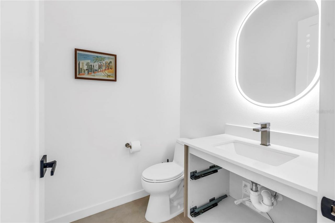 2305 Temple Street, Sarasota, FL 34239 Photo