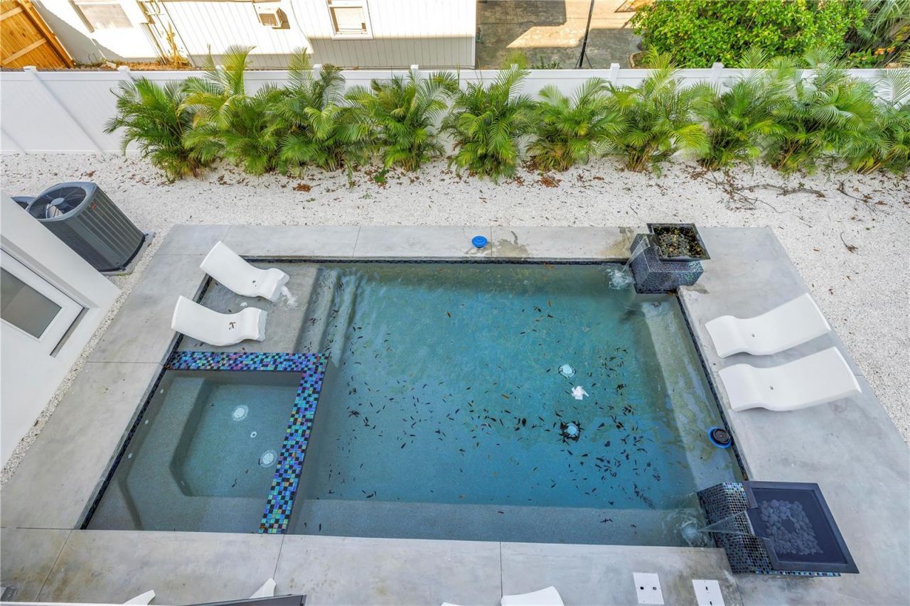 2305 Temple Street, Sarasota, FL 34239 Photo