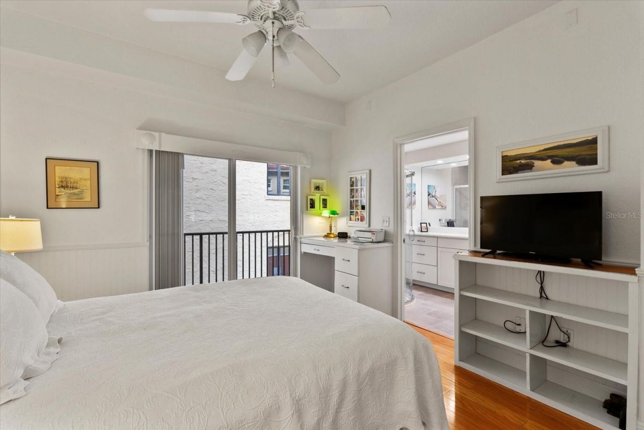 340 1st Street N, Unit D, Saint Petersburg, FL 33701 Photo