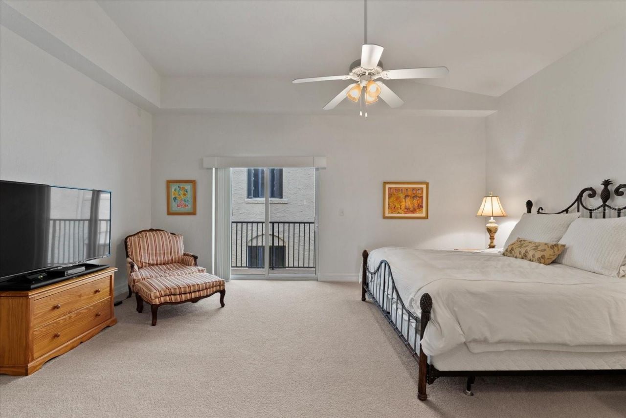 340 1st Street N, Unit D, Saint Petersburg, FL 33701 Photo