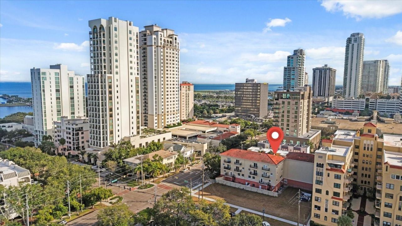 340 1st Street N, Unit D, Saint Petersburg, FL 33701 Photo