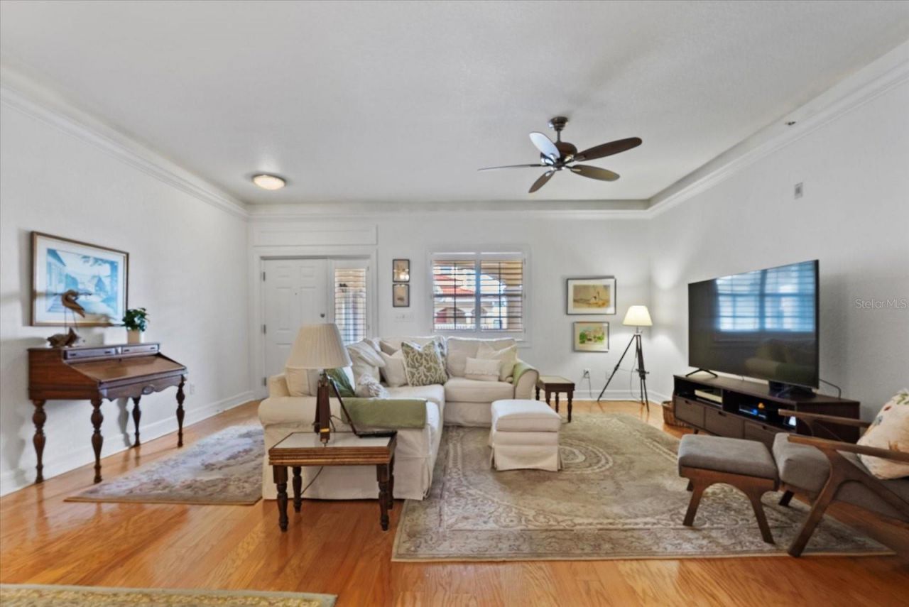 340 1st Street N, Unit D, Saint Petersburg, FL 33701 Photo