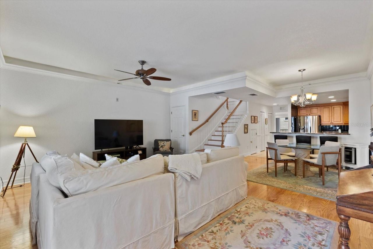 340 1st Street N, Unit D, Saint Petersburg, FL 33701 Photo