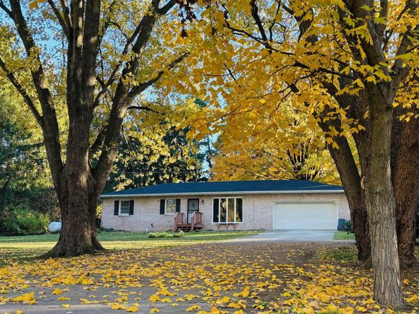 30417 US 12, Niles, MI 49120