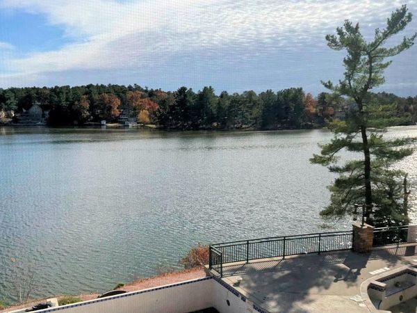 350 E Hiawatha Drive, Unit 212, Wisconsin Dells, WI 53965