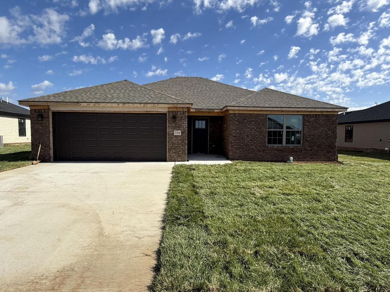 316 Whitley Way, Berea, KY 40403 Main Photo