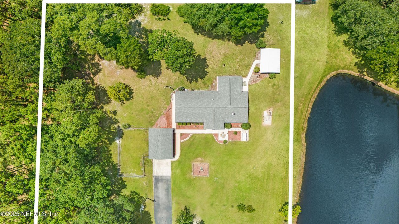 17200 Casa Roja Lane, Hilliard, FL 32046 Photo