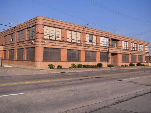 2501 9th St, Rockford, IL 61104
