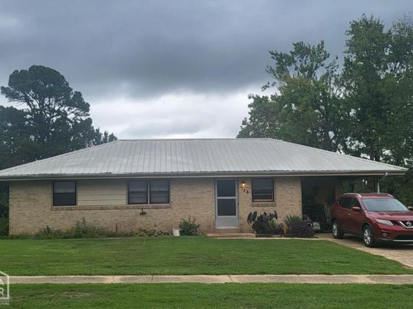 724 Locust Drive, Jonesboro, AR 72401