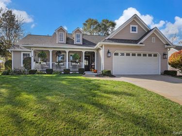 9203 Pine Walk Pass, Argentine Twp, MI 48451