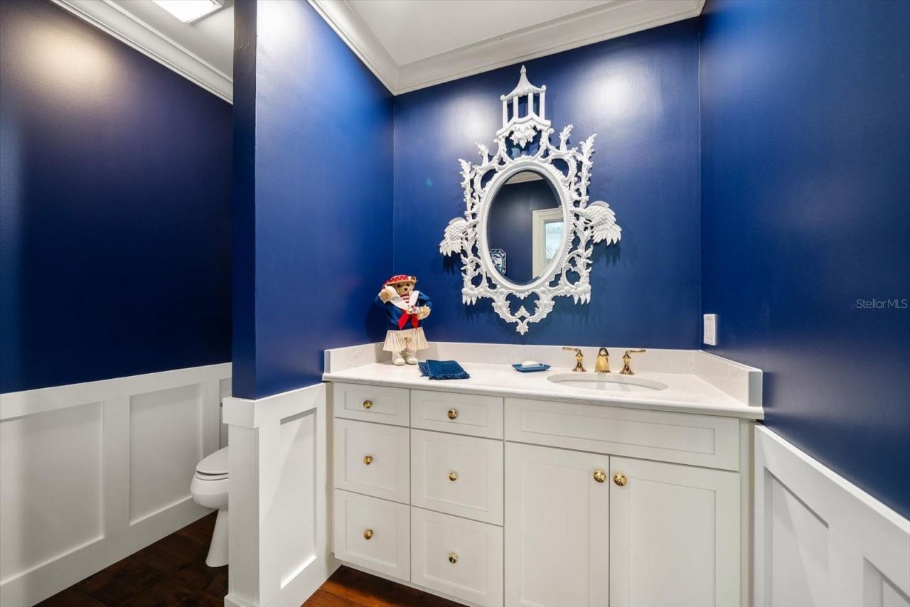 1021 Bay Esplanade, Clearwater Beach, FL 33767 Photo