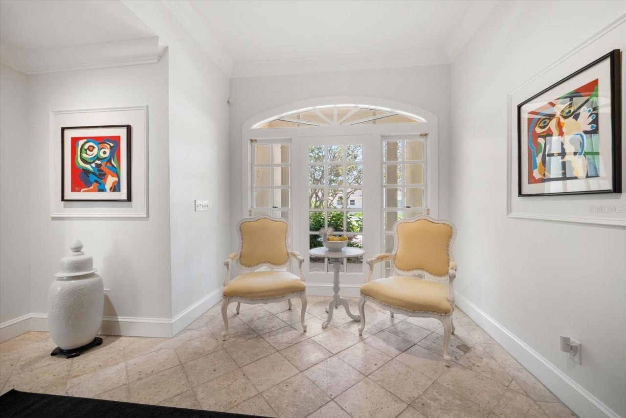 1021 Bay Esplanade, Clearwater Beach, FL 33767 Photo