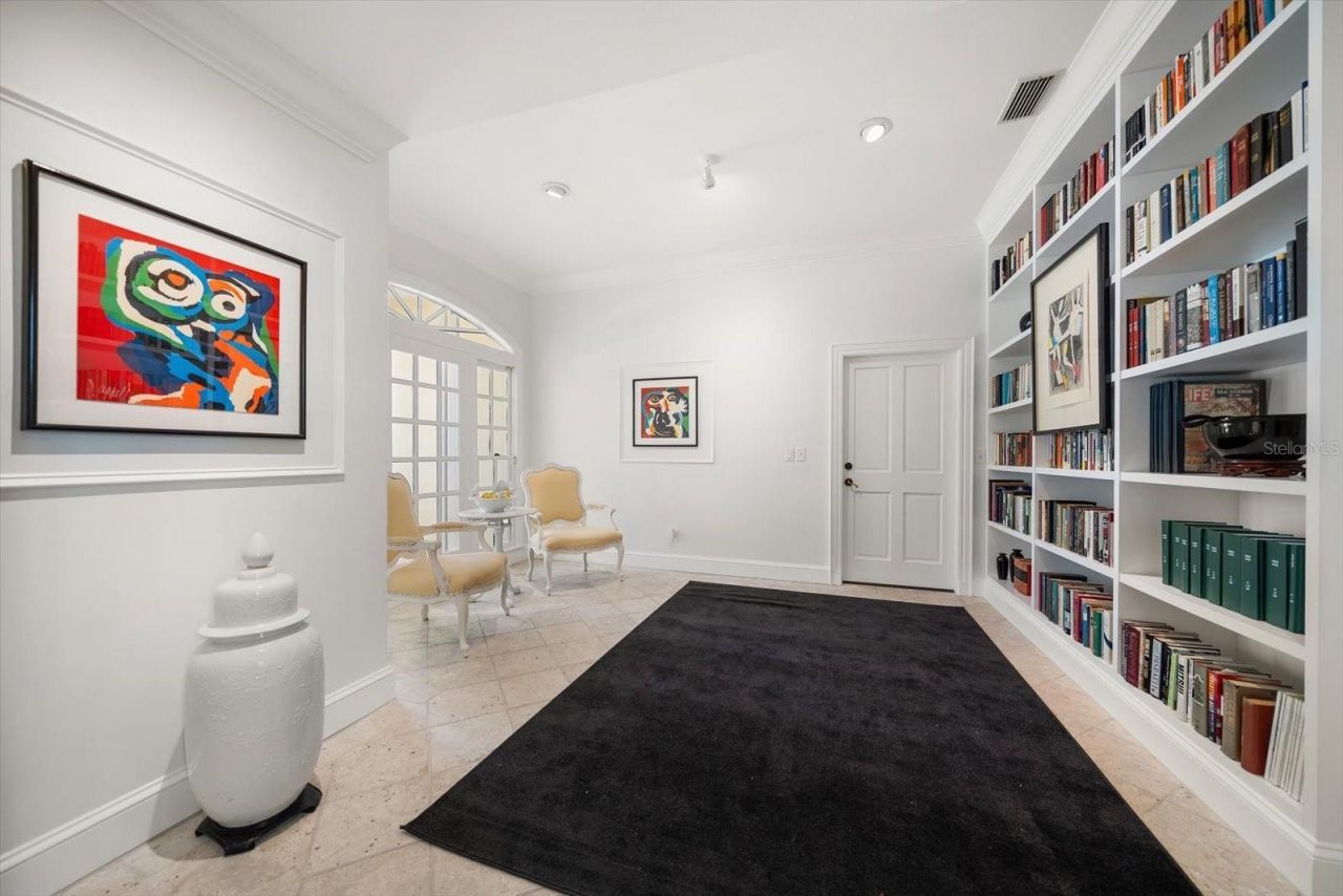 1021 Bay Esplanade, Clearwater Beach, FL 33767 Photo