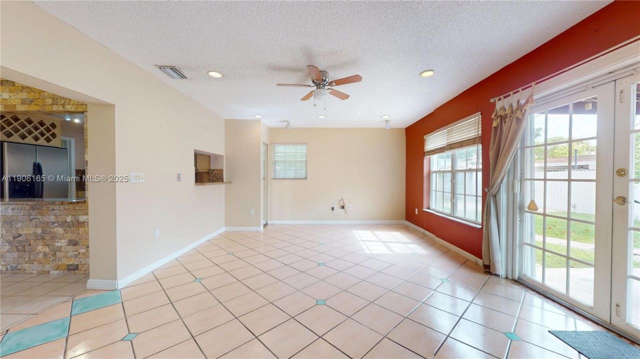 6051 SW 110th Ave, Miami, FL 33173 Photo