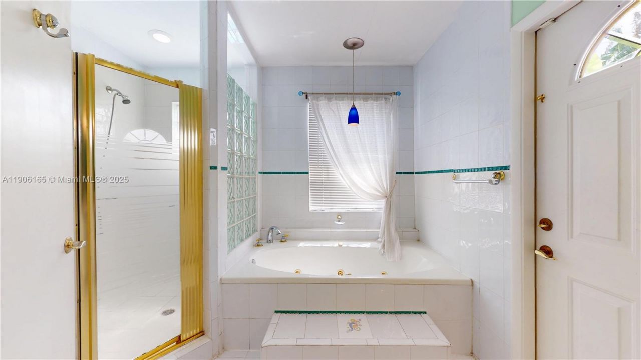 6051 SW 110th Ave, Miami, FL 33173 Photo