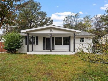 816 Peyton Street, Raleigh, NC 27610