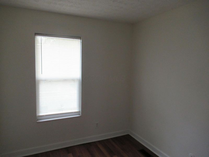 1543 Red Leaf Lane, Columbus, OH 43223 Photo 25