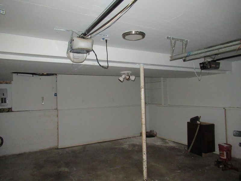 1543 Red Leaf Lane, Columbus, OH 43223 Photo 41