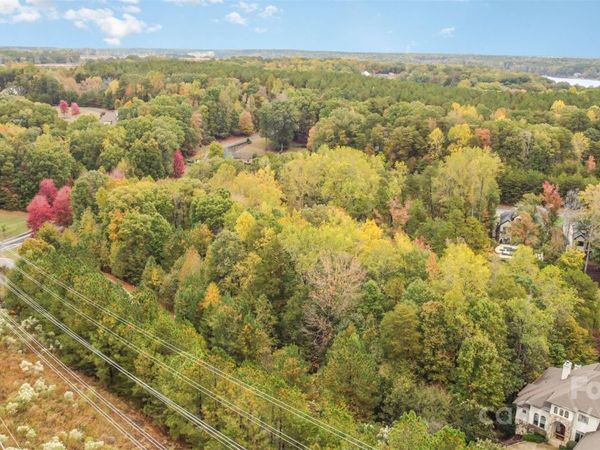 2009 Beauhaven Lane, Belmont, NC 28012