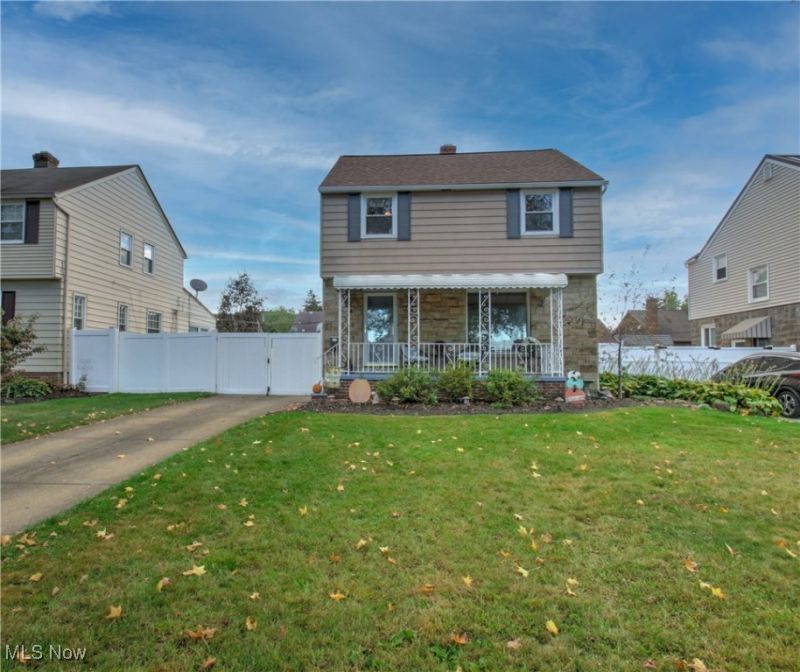 3334 W 155th Street, Cleveland, OH 44111 Main Photo