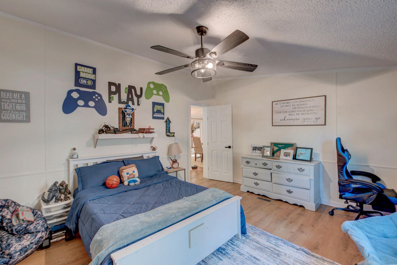 7271 George Washington Lane Photo 25