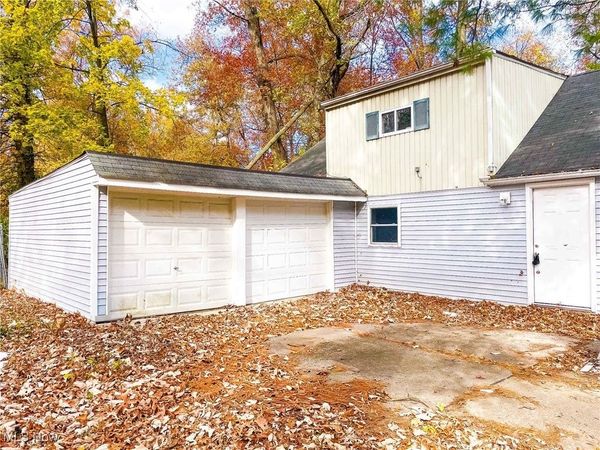 4095 Laurel Road, Lorain, OH 44055