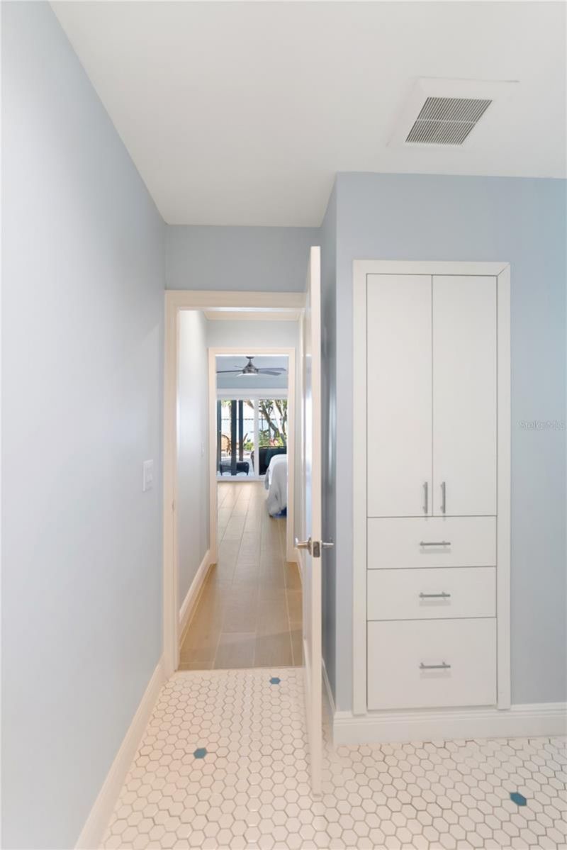 1710 Point Pleasant Avenue W, Bradenton, FL 34205 Photo