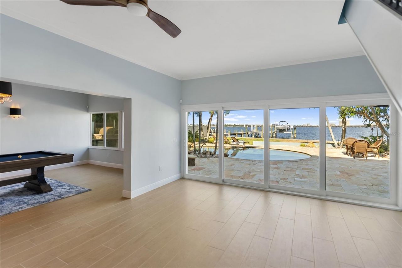 1710 Point Pleasant Avenue W, Bradenton, FL 34205 Photo