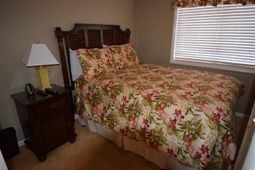 206 North Hillside Dr. photo 4