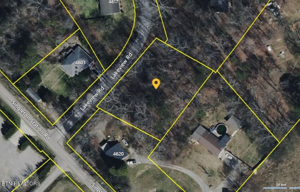 4608 Lakeview Rd, Louisville, TN 37777 Main Photo