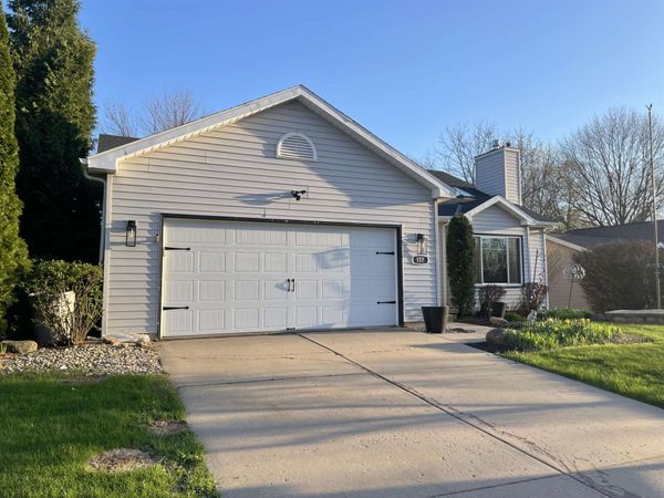 117 Knutson Drive, Madison, WI 53704