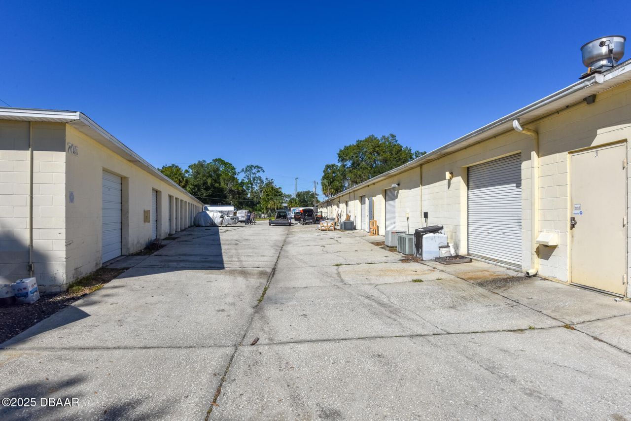 703 S State Street, Bunnell, FL 32110 Photo