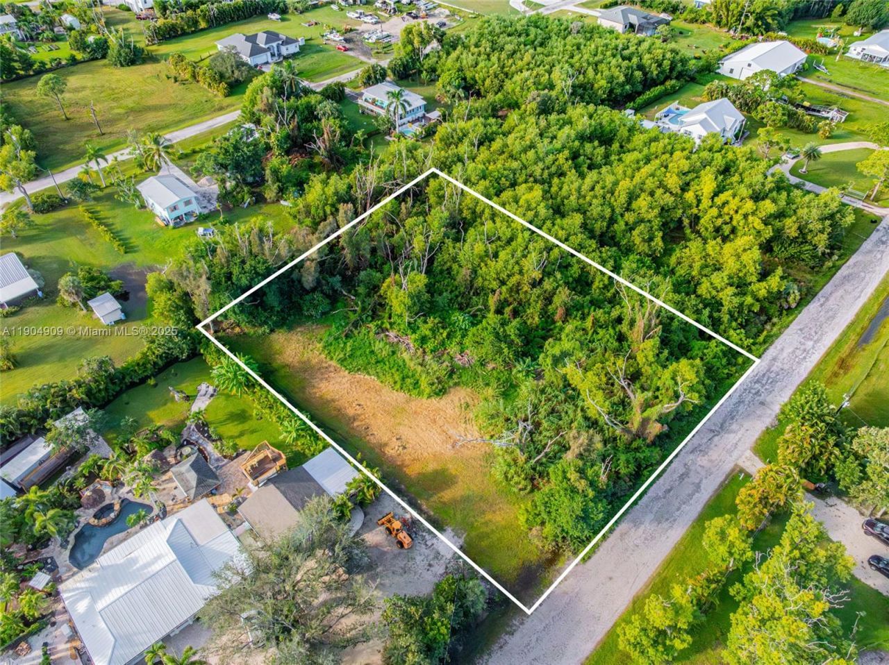 4689 Woodstock Rd, Saint James City, FL 33956 Photo